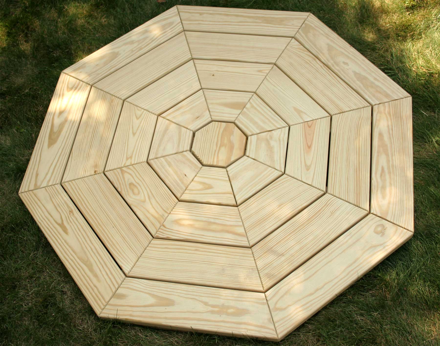 Choice Hexagon picnic table plans with umbrella hole ~ dadi wood