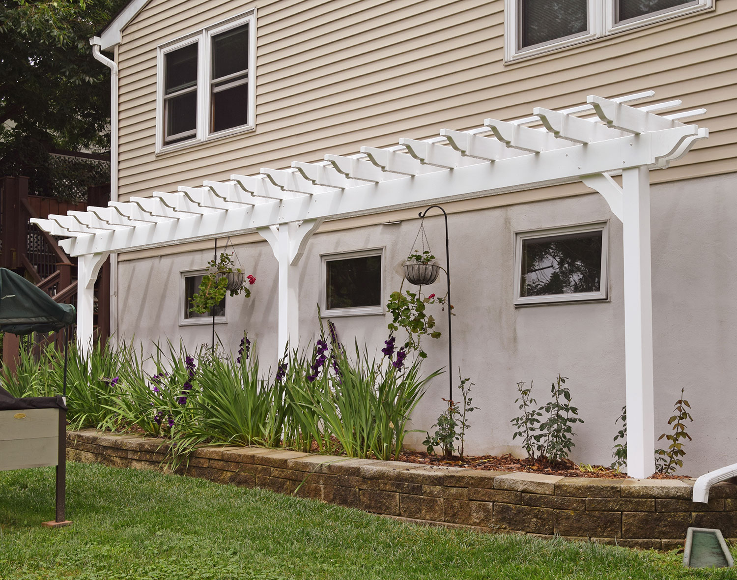 Customer s photo 4 x 24 vinyl in line pergola