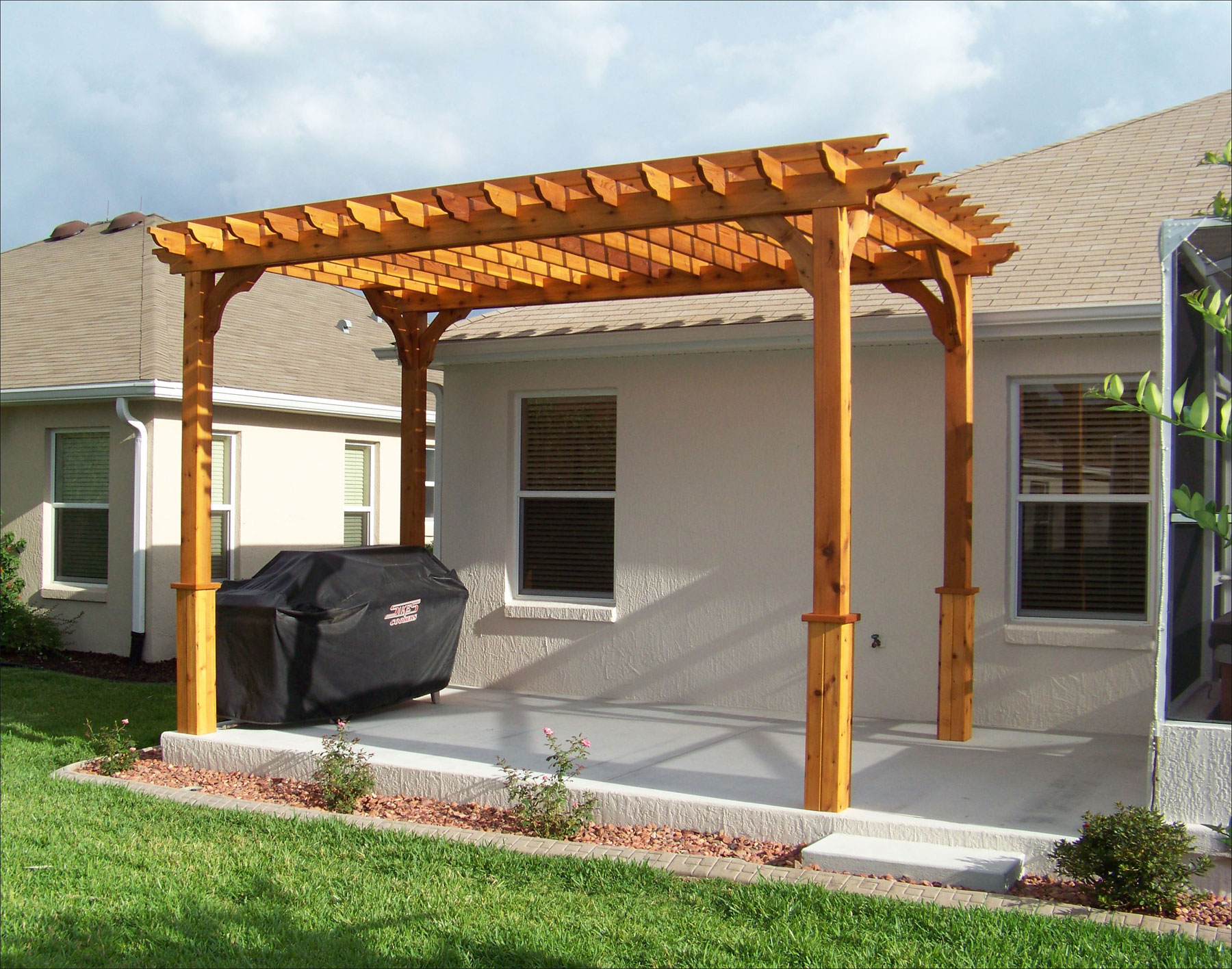 Customer's Photo - 8' x 16' Custom Cedar Pergola