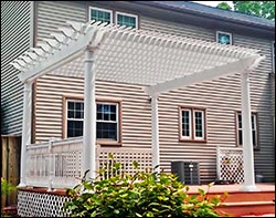 Vinyl Louvered Pergola w/Aluminum Inserts