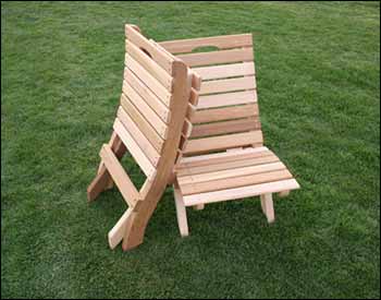 Red Cedar Traveling Style Folding Chair