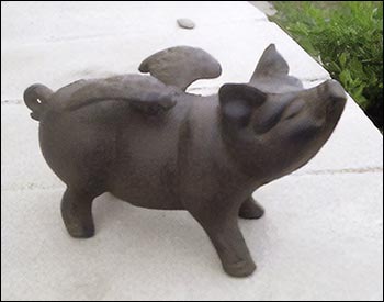 Flying Pig Garden Decoration