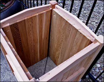 Red Cedar Trash Can Receptacle