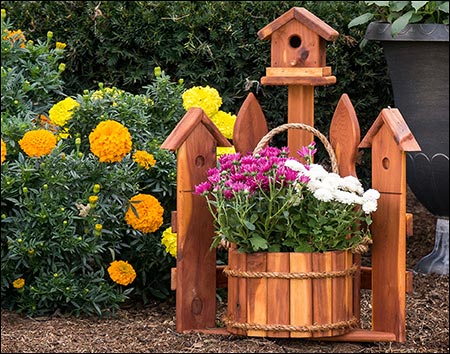 Eastern Red Cedar Corner Picket Fence Planter w/ Birdhouse