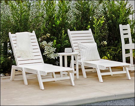 Poly Lumber Bayside Round End Table
