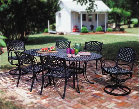 Aluminum Crossweave Swivel Chair
