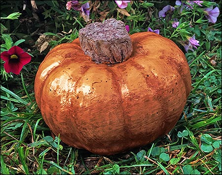 Concrete Willowbrook Mini Pumpkin
