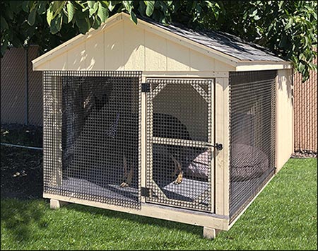 SmartSide Dog Castle with 4 Sidewall