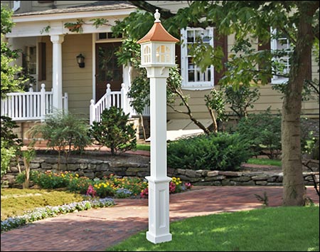 Grant Lamp Post