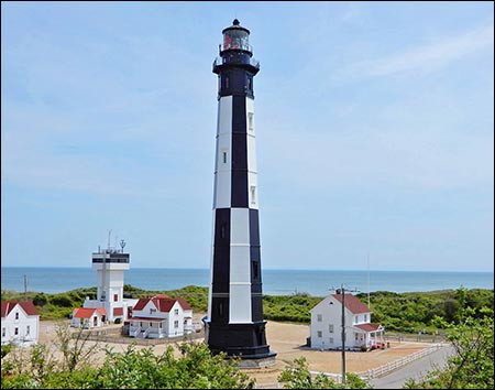 Poly Lumber/Wooden Hybrid Cape Henry Lighthouse Replica with Base