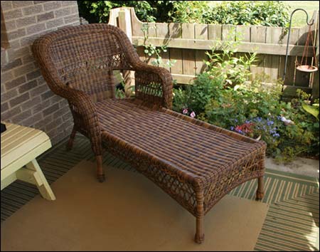 Wicker Sands Chaise Lounge w/ Cushions