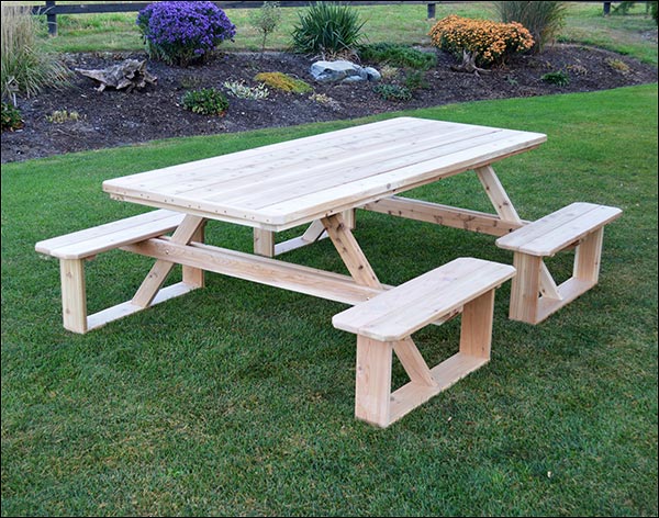 Red Cedar 8 Walk-In Table