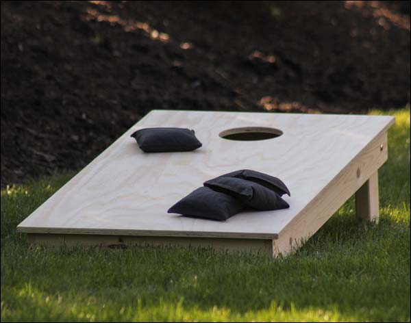 Cornhole Game