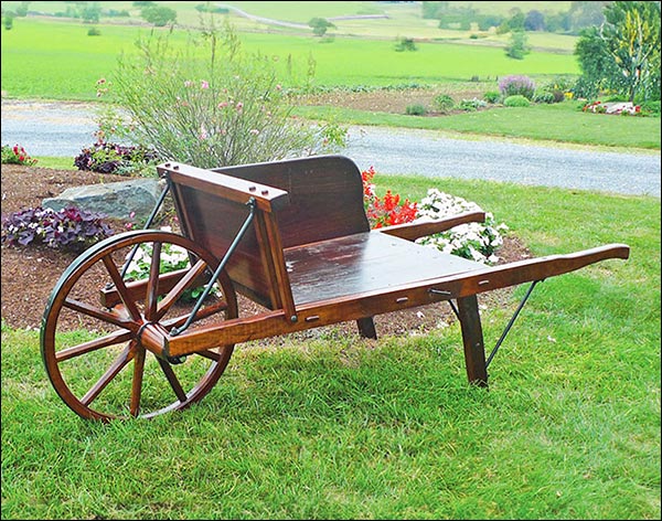 Deluxe Wheelbarrow