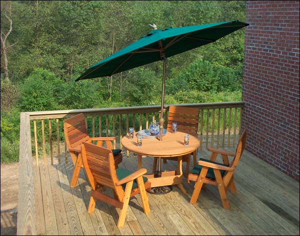 Red Cedar Estate Patio Dining Collection