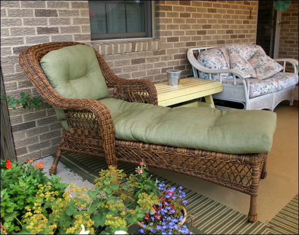 Wicker Sands Chaise Lounge w/ Cushions