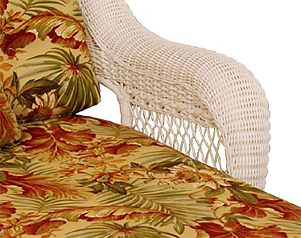 Wicker Domain Chaise Lounge w/ Cushions