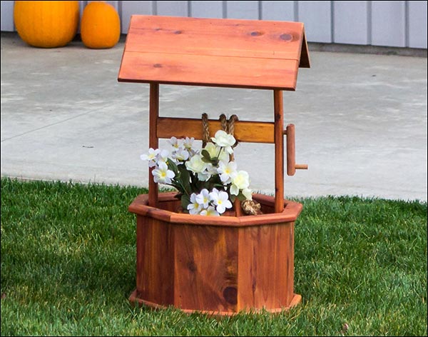 Eastern Red Cedar Wishing Well