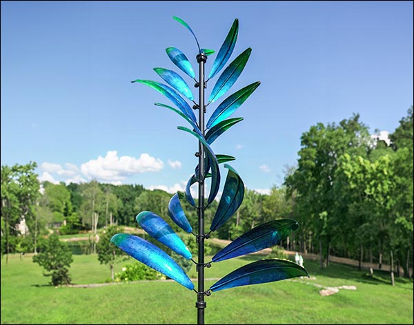 Feather Wind Spinner