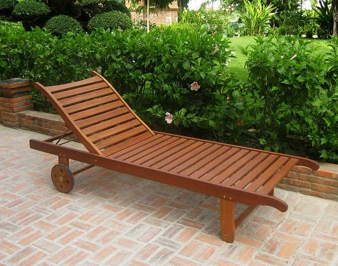 Eucalyptus Chaise Lounge