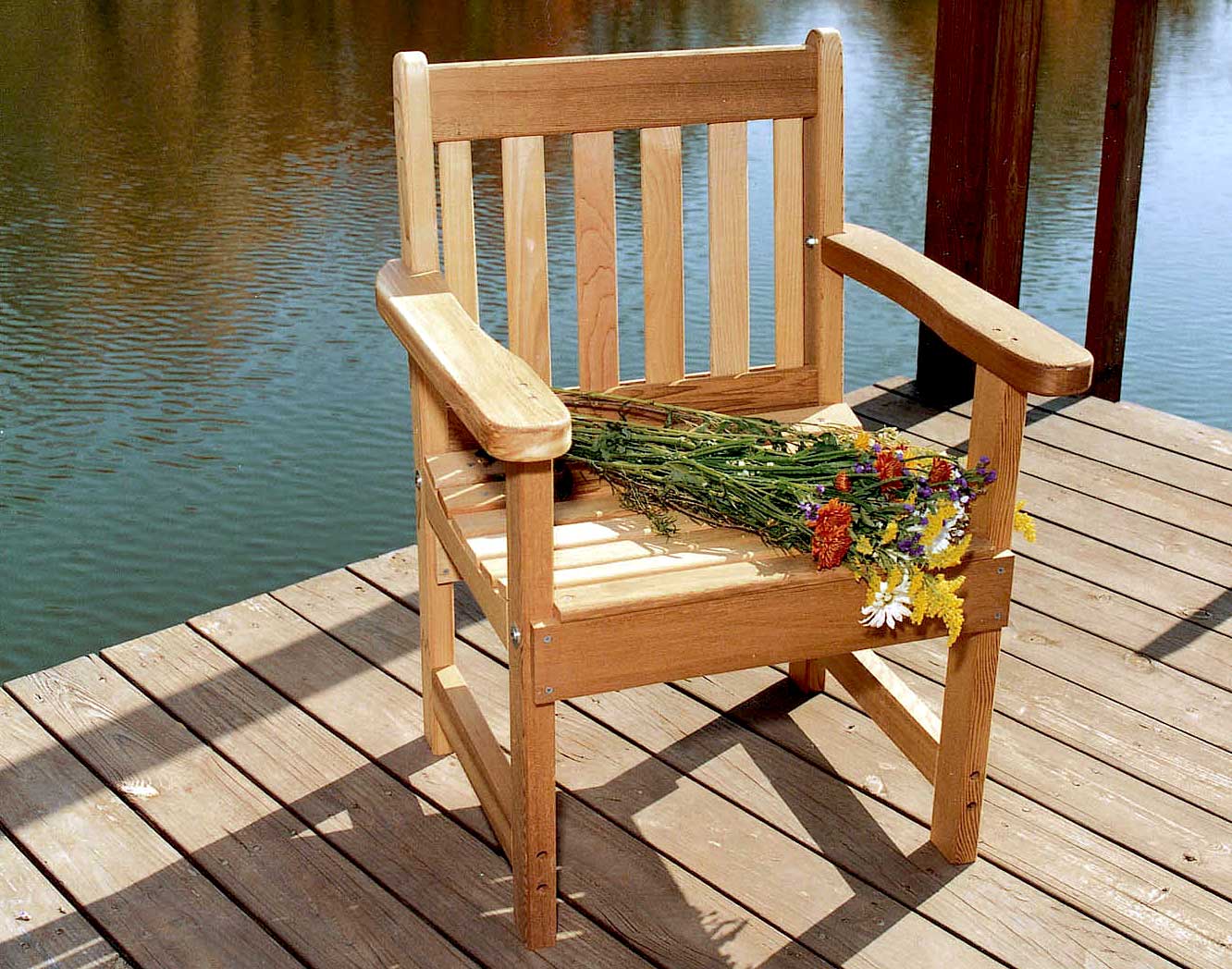 Red Cedar English Garden Patio Chair