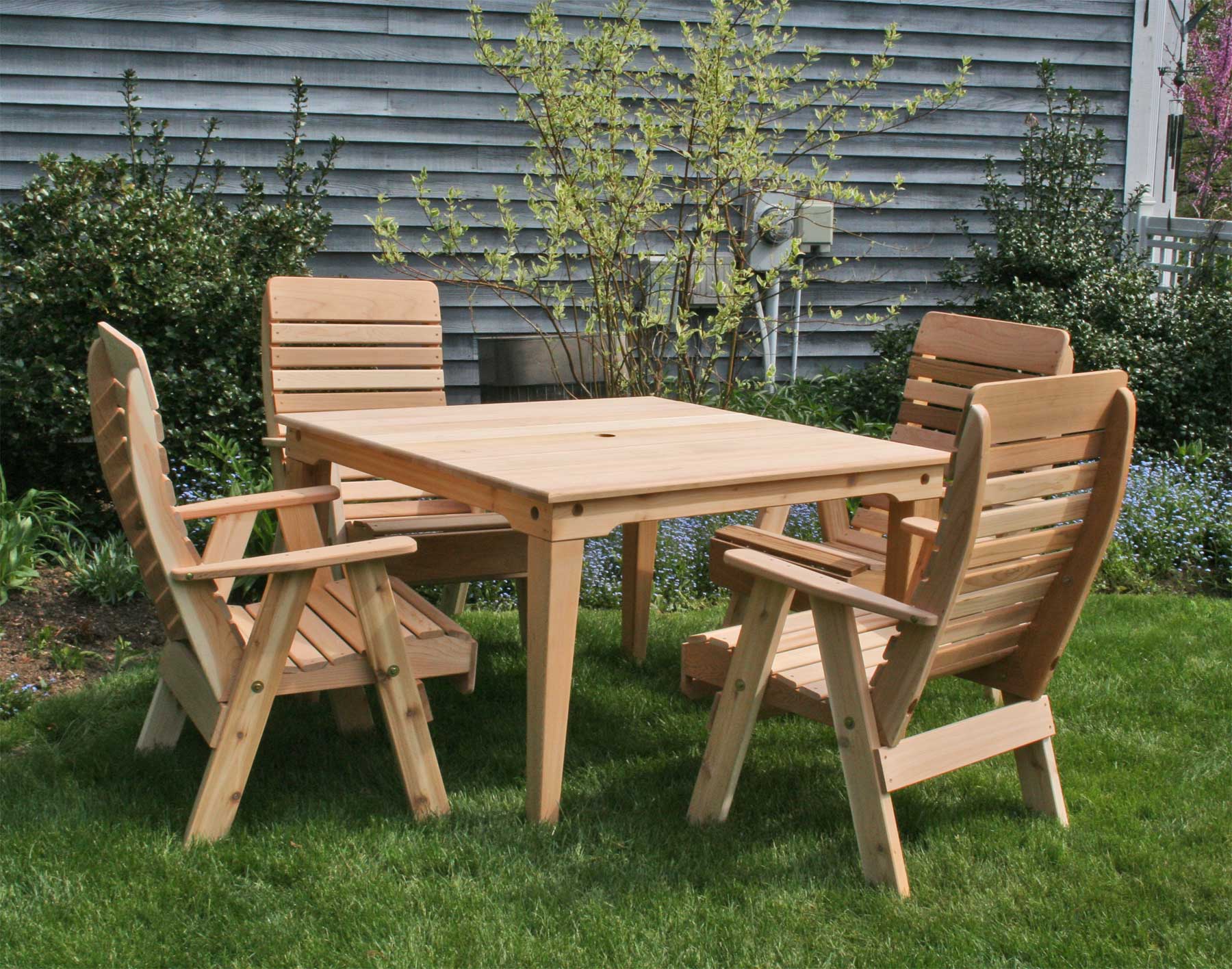 Cedar patio discount dining set